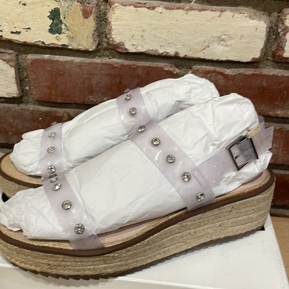 SCHUTZ Christiane Vinyl Studded Platform Wedge Sandal NIB - Picture 8 of 9